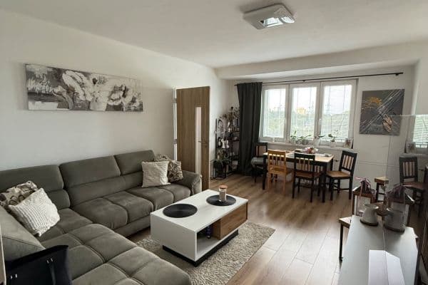 Predaj bytu 3-izbový 65 m², Pavlovova, Ostrava Predaj bytu 3-izbový 65 m², Pavlovova, Ostrava