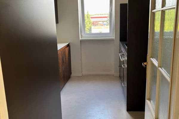 Prenájom bytu 3-izbový 70 m², Kutnohorská, Kostelec nad Černými lesy Prenájom bytu 3-izbový 70 m², Kutnohorská, Kostelec nad Černými lesy