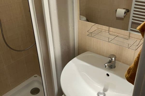 Predaj bytu 1-izbový 26 m², U Družstva Ideál, Praha Predaj bytu 1-izbový 26 m², U Družstva Ideál, Praha