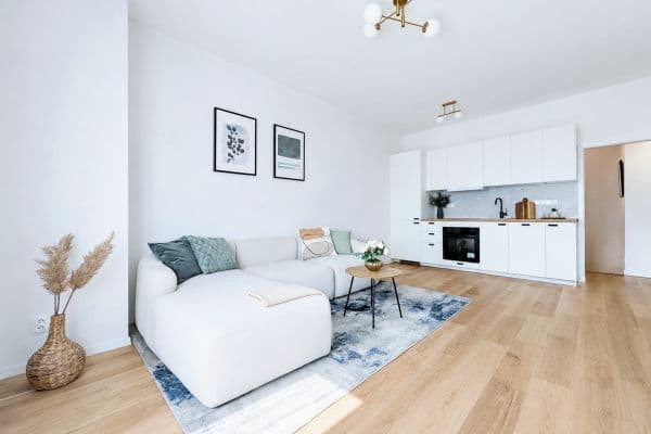Predaj bytu 2-izbový 52 m², Petrohradská, Praha Predaj bytu 2-izbový 52 m², Petrohradská, Praha