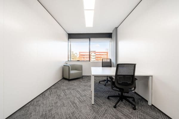 Prenájom kancelárie 50 m², Kačírkova, Praha Prenájom kancelárie 50 m², Kačírkova, Praha