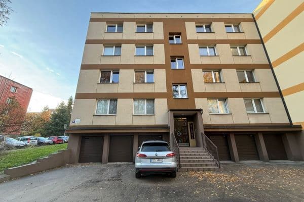 Prenájom bytu 1-izbový 36 m², Staňkova, Ostrava Prenájom bytu 1-izbový 36 m², Staňkova, Ostrava