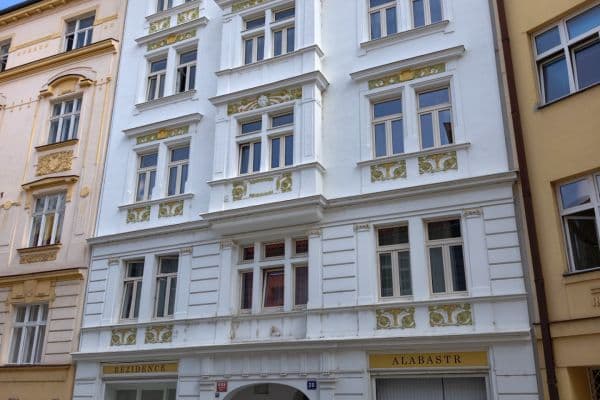 Predaj bytu 1-izbový 17 m², Školská, Praha Predaj bytu 1-izbový 17 m², Školská, Praha