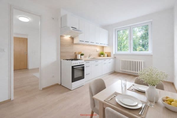 Prenájom bytu 2-izbový 55 m², Chopinova, Havířov-Město Prenájom bytu 2-izbový 55 m², Chopinova, Havířov-Město