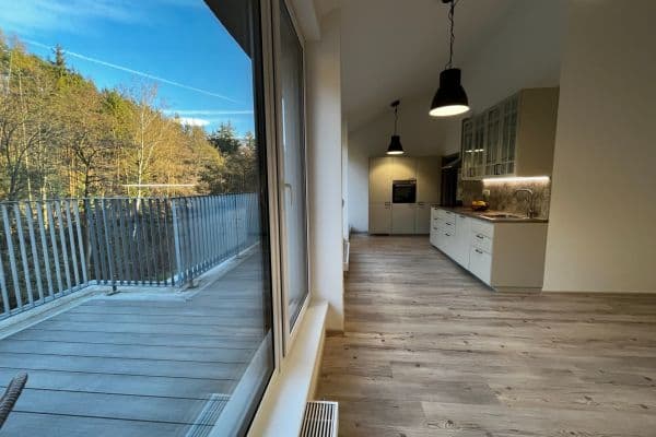 Prenájom bytu 2-izbový 55 m², Horní Palava, Blansko Prenájom bytu 2-izbový 55 m², Horní Palava, Blansko