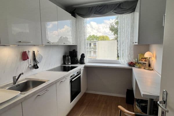 Predaj bytu 3-izbový 68 m², Norderstedt, Šlezvicko-Holštajnsko Predaj bytu 3-izbový 68 m², Norderstedt, Šlezvicko-Holštajnsko