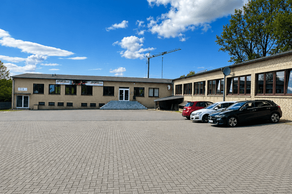 Predaj domu 4.300 m², pozemok 4.300 m², Büchener Weg 119, Lauenburg Predaj domu 4.300 m², pozemok 4.300 m², Büchener Weg 119, Lauenburg