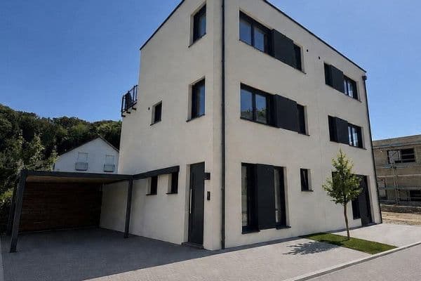 Predaj domu 140 m², pozemok 200 m², Pappelallee 2, Lohmar Predaj domu 140 m², pozemok 200 m², Pappelallee 2, Lohmar