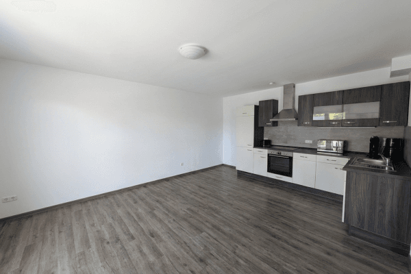 Prenájom bytu 3-izbový 110 m², Ahrensfelde-Mehrow Prenájom bytu 3-izbový 110 m², Ahrensfelde-Mehrow