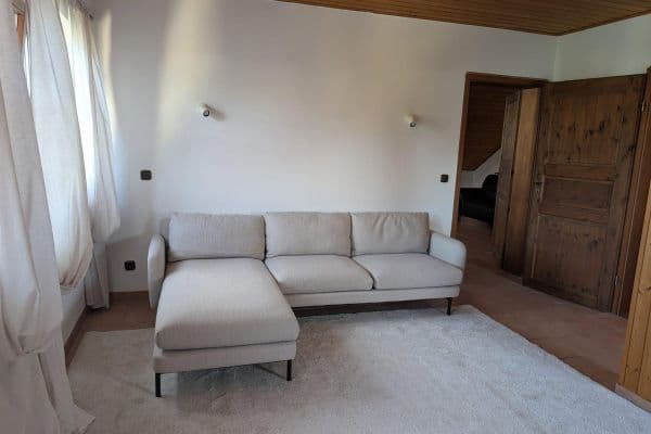 Prenájom bytu 3-izbový 78 m², Ippendorf, Severné Porýnie - Westfálsko Prenájom bytu 3-izbový 78 m², Ippendorf, Severné Porýnie - Westfálsko