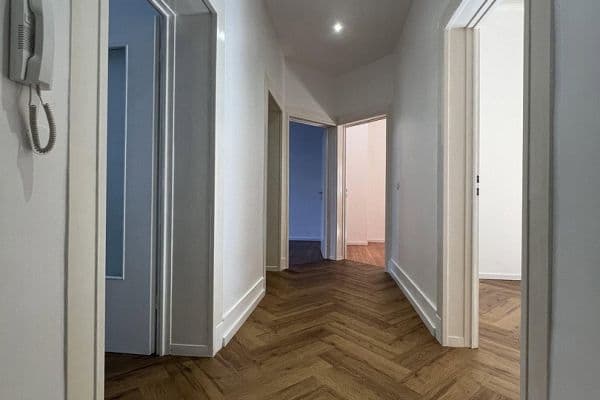 Predaj bytu 3-izbový 87 m², Karlsruhe-Durlach, Bádensko-Wurttembersko Predaj bytu 3-izbový 87 m², Karlsruhe-Durlach, Bádensko-Wurttembersko