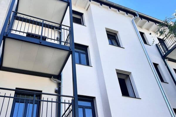 Prenájom bytu 2-izbový 47 m², Streiberstr. 7, Halle Prenájom bytu 2-izbový 47 m², Streiberstr. 7, Halle
