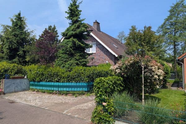 Predaj domu 216 m², pozemok 432 m², Langenfeld (Rheinland) Predaj domu 216 m², pozemok 432 m², Langenfeld (Rheinland)