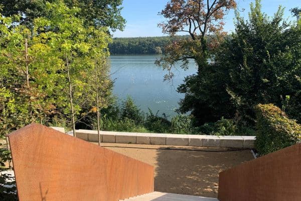 Prenájom bytu 2-izbový 65 m², Am Jungfernsee 32, Potsdam Prenájom bytu 2-izbový 65 m², Am Jungfernsee 32, Potsdam