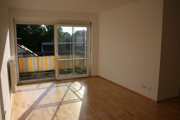 Prenájom bytu 2-izbový 55 m², Puchheim, Bavorsko Prenájom bytu 2-izbový 55 m², Puchheim, Bavorsko