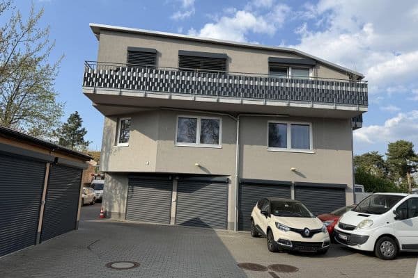 Predaj domu 780 m², pozemok 1.588 m², Mahlower Str. 249, Teltow Predaj domu 780 m², pozemok 1.588 m², Mahlower Str. 249, Teltow