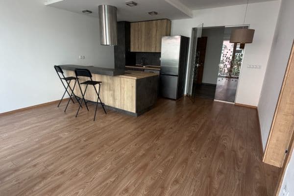 Prenájom bytu 2-izbový 63 m², Belgická, Praha Prenájom bytu 2-izbový 63 m², Belgická, Praha