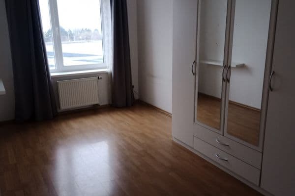 Prenájom bytu 2-izbový 44 m², Bednaříkova, Brno Prenájom bytu 2-izbový 44 m², Bednaříkova, Brno