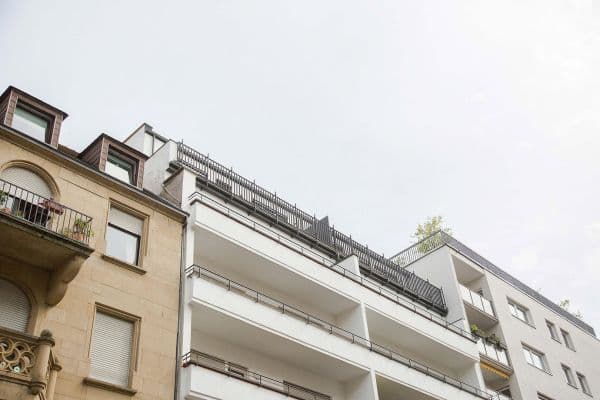 Prenájom bytu 3-izbový 95 m², 68165 Mannheim Prenájom bytu 3-izbový 95 m², 68165 Mannheim