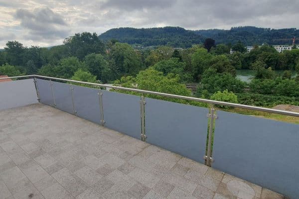 Prenájom bytu 3-izbový 107 m², Zimmermannstrasse 19, Laufenburg Prenájom bytu 3-izbový 107 m², Zimmermannstrasse 19, Laufenburg