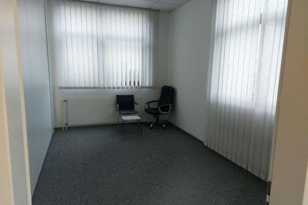 Prenájom bytu 20 m², Nikolaus-Lenau-Platz 16, Sindelfingen, Bádensko-Wurttembersko Prenájom bytu 20 m², Nikolaus-Lenau-Platz 16, Sindelfingen, Bádensko-Wurttembersko
