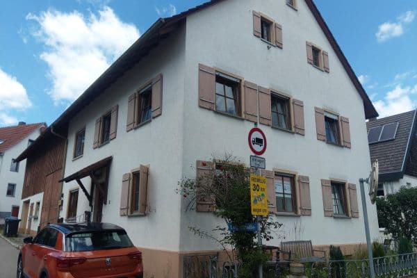 Prenájom bytu 5-izbový 89 m², Vogtstr. 2, Mühlingen Prenájom bytu 5-izbový 89 m², Vogtstr. 2, Mühlingen