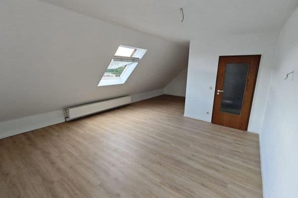Prenájom bytu 2-izbový 53 m², Baarstraße 10a, Iserlohn, Severné Porýnie - Westfálsko Prenájom bytu 2-izbový 53 m², Baarstraße 10a, Iserlohn, Severné Porýnie - Westfálsko