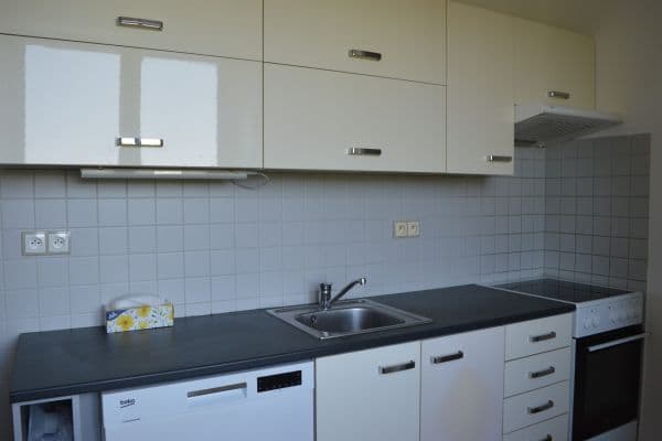 Prenájom bytu 2-izbový 55 m², Senohrabská, Praha Prenájom bytu 2-izbový 55 m², Senohrabská, Praha