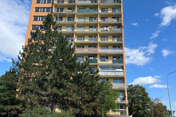 Prenájom bytu 2-izbový 43 m², Revoluční, Litoměřice Prenájom bytu 2-izbový 43 m², Revoluční, Litoměřice