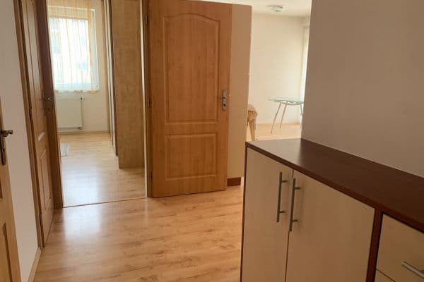 Prenájom bytu 2-izbový 57 m², Holzova, Brno Prenájom bytu 2-izbový 57 m², Holzova, Brno