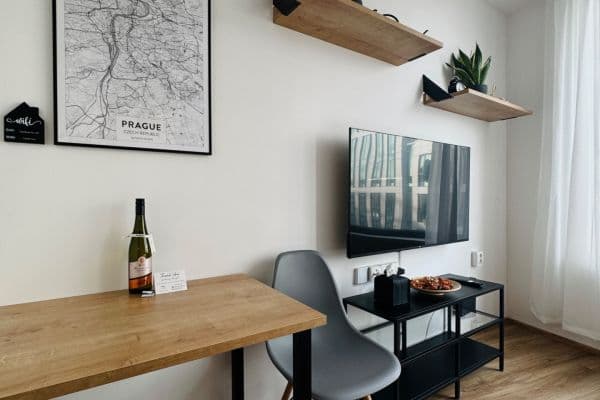Predaj bytu 1-izbový 22 m², Plzeňská, Praha Predaj bytu 1-izbový 22 m², Plzeňská, Praha