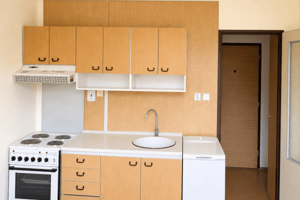 Prenájom bytu 1-izbový 35 m², Kpt. Jaroše, SO POÚ Neratovice Prenájom bytu 1-izbový 35 m², Kpt. Jaroše, SO POÚ Neratovice