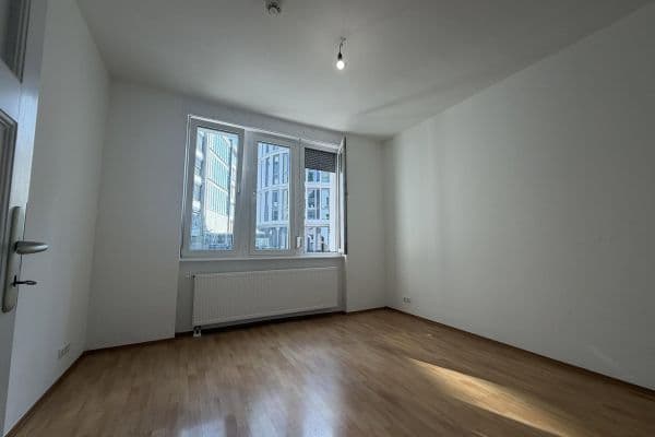 Prenájom bytu 2-izbový 40 m², Gleimstraße 14, Frankfurt am Main Prenájom bytu 2-izbový 40 m², Gleimstraße 14, Frankfurt am Main