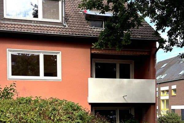 Prenájom bytu 3-izbový 77 m², Frankfurt, Hesensko Prenájom bytu 3-izbový 77 m², Frankfurt, Hesensko