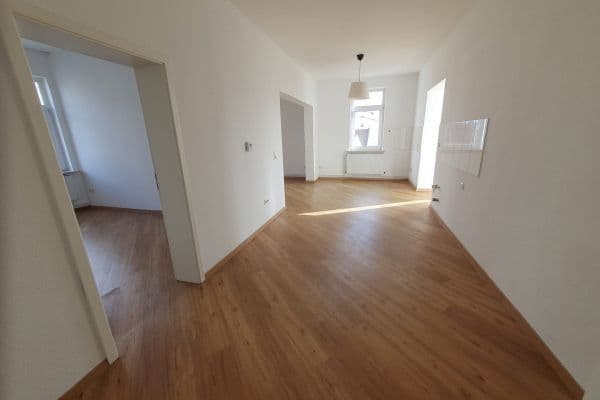Prenájom bytu 3-izbový 83 m², Bremerhaven, Brémy Prenájom bytu 3-izbový 83 m², Bremerhaven, Brémy