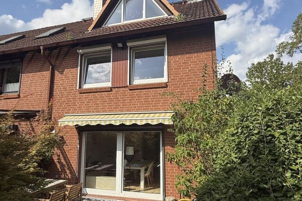 Prenájom domu 150 m², pozemok 400 m², Tunnkoppelring 55a, Hamburg Prenájom domu 150 m², pozemok 400 m², Tunnkoppelring 55a, Hamburg