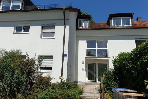Predaj domu 420 m², pozemok 925 m², Gröbenzell, Bavorsko Predaj domu 420 m², pozemok 925 m², Gröbenzell, Bavorsko