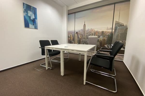 Prenájom kancelárie 15 m², Holandská, Brno Prenájom kancelárie 15 m², Holandská, Brno