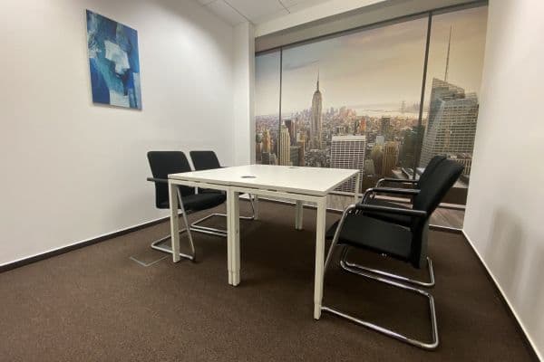Prenájom kancelárie 15 m², Holandská, Brno Prenájom kancelárie 15 m², Holandská, Brno