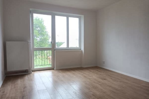Predaj bytu 3-izbový 68 m², Pod Holým vrchem, Česká Lípa, Liberecký kraj Predaj bytu 3-izbový 68 m², Pod Holým vrchem, Česká Lípa, Liberecký kraj