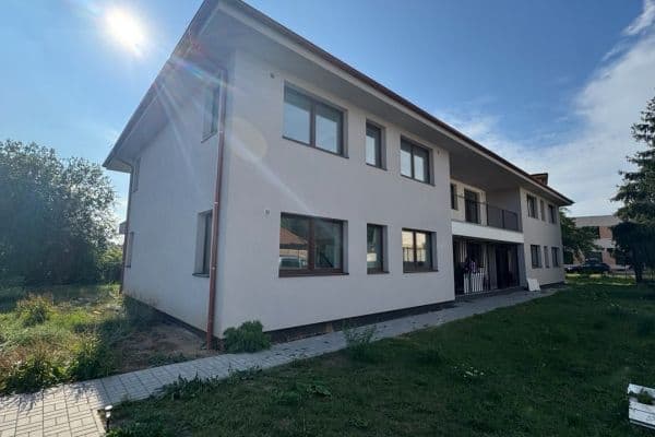 Predaj bytu 6-izbový 146 m², Masarykova, Rudná Predaj bytu 6-izbový 146 m², Masarykova, Rudná