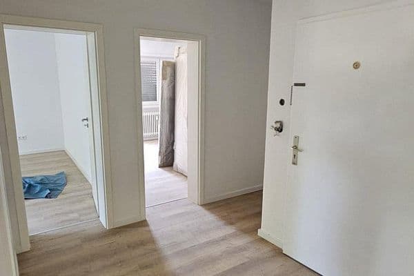 Prenájom bytu 1-izbový 42 m², K3, 29, Mannheim Prenájom bytu 1-izbový 42 m², K3, 29, Mannheim