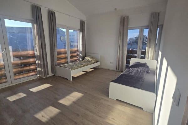 Prenájom domu 250 m², pozemok 500 m², Ingolstadt, Bavorsko Prenájom domu 250 m², pozemok 500 m², Ingolstadt, Bavorsko