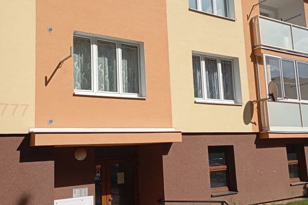 Prenájom bytu 1-izbový 34 m², Sídliště Míru, Podbořany Prenájom bytu 1-izbový 34 m², Sídliště Míru, Podbořany
