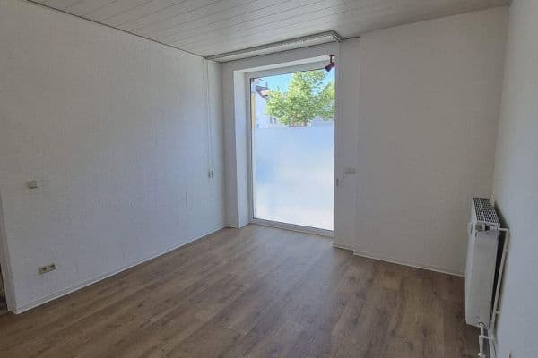 Prenájom bytu 2-izbový 73 m², Darrplatz 13, Apolda, Durínsko Prenájom bytu 2-izbový 73 m², Darrplatz 13, Apolda, Durínsko
