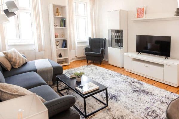 Prenájom bytu 2-izbový 62 m², Schlegelstrasse 11, Berlin, Berlín Prenájom bytu 2-izbový 62 m², Schlegelstrasse 11, Berlin, Berlín