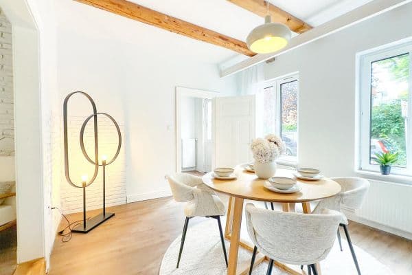 Predaj domu 132 m², pozemok 505 m², Ahrensburg, Šlezvicko-Holštajnsko Predaj domu 132 m², pozemok 505 m², Ahrensburg, Šlezvicko-Holštajnsko