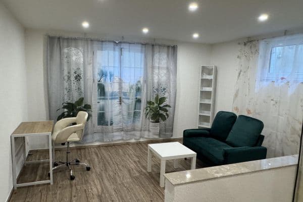 Prenájom bytu 1-izbový 39 m², Schlehenweg 2, Brandis Prenájom bytu 1-izbový 39 m², Schlehenweg 2, Brandis