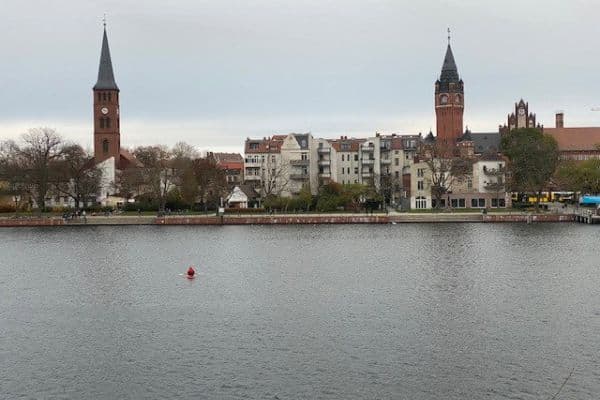 Prenájom bytu 2-izbový 65 m², Berlin, Berlín Prenájom bytu 2-izbový 65 m², Berlin, Berlín