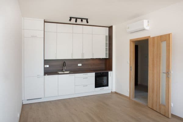Prenájom bytu 2-izbový 45 m², Pražská, Kolín, Středočeský kraj Prenájom bytu 2-izbový 45 m², Pražská, Kolín, Středočeský kraj